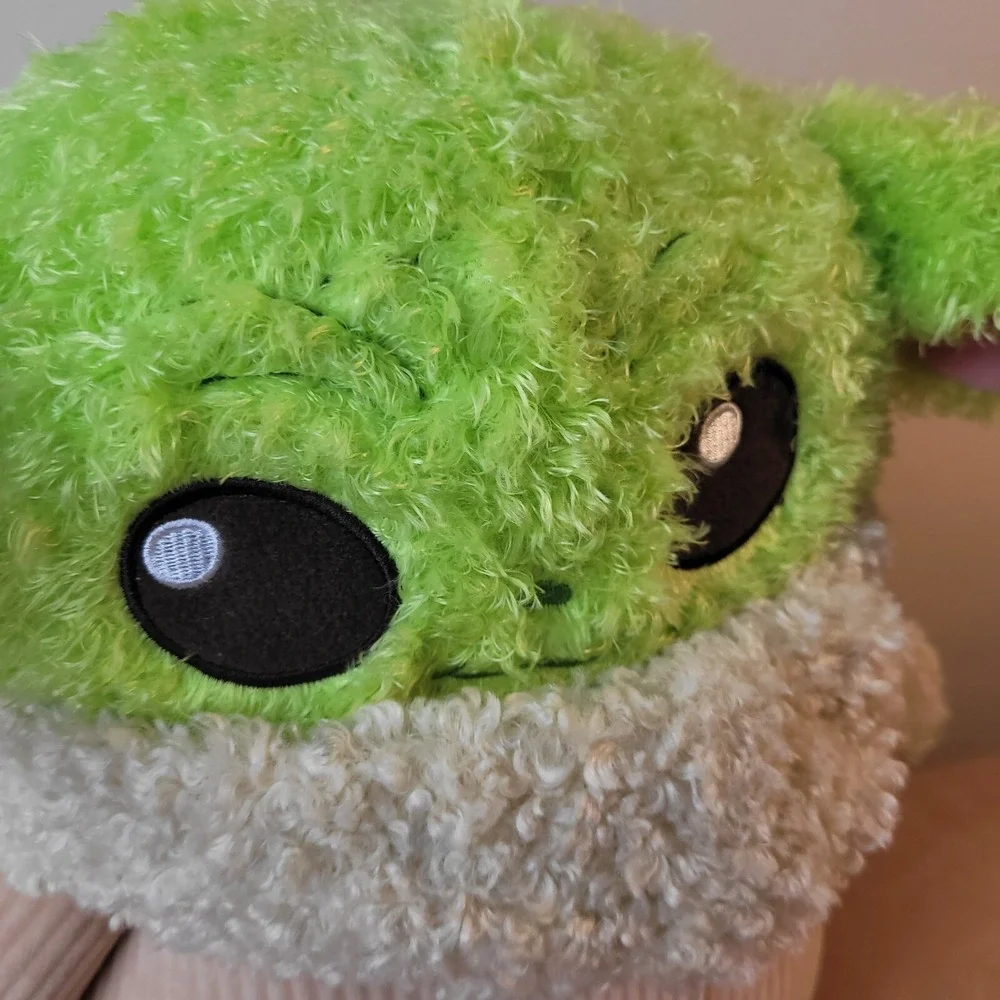 Grogu Plush Talking Baby Yoda Mandalorian Star Wars Pillow Squishy Soft Plushie.